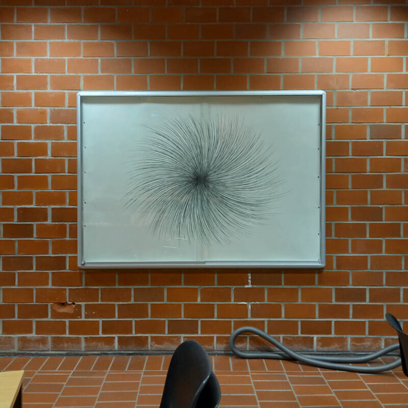 Gehen ein paar Künstler in’s Physiklabor …